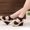 Sandales à talons haut