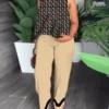 Ensemble 2 pièces grande taille  pour femmes tendance. Haut court décontracté, pantalon à jambes larges