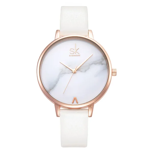 Montres en cuir blanc femme étanche