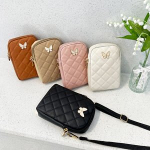 Sac bandoulière brodé en forme de losange et de papillon