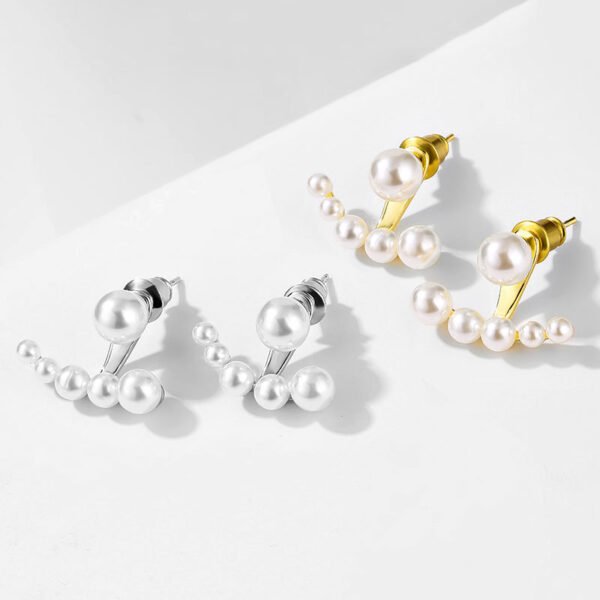 Clous d'oreilles élégants et discrets